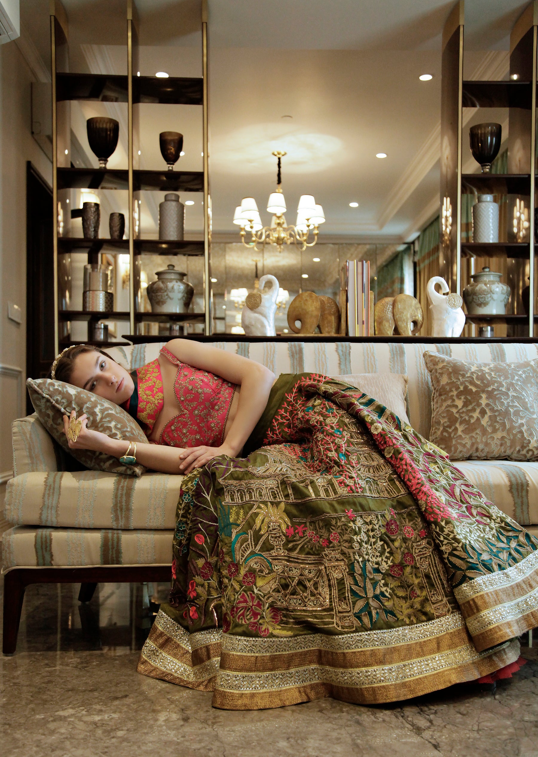 New York’s best photographer delivers extraordinary brand shoots with top-notch creativity.
